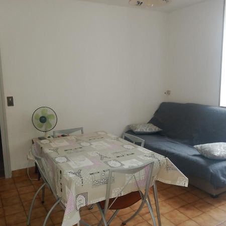 Appartement Du Jardin Saint-Affrique Exterior foto